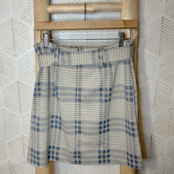 🔆 LOFT Outlet Plaid Mini Skirt with Belt – Size 6P - Picture 2 of 5